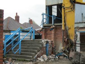 GateDemolition11