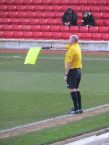 The unpopular linesman brings an end to a Barnsley attack