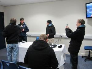 I take a photo for Twitter