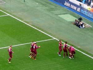 Fernando Forestieri opens the scoring