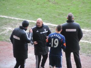 Adel Taarabt prepares to be brought on