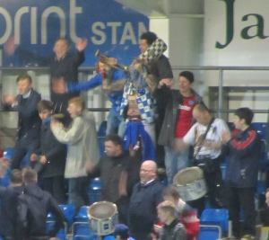 Pompey celebrate a big away point