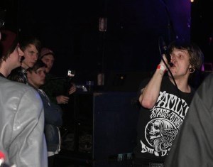 The lead singer can't be contained by the stage