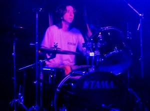 Rob Burgess as Dave Grohl