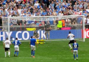 Assombalonga makes it 3-1 from the spot