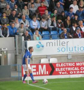 Jay O'Shea takes a corner