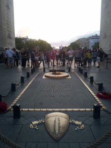 The tomb of the unknown soldier and the eternal flame