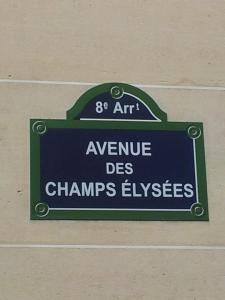 Champs-Elysees