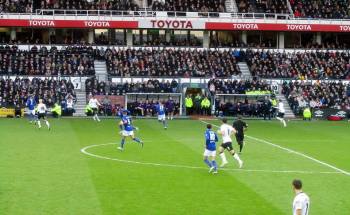 Derby attack on the break after going ahead