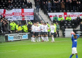 Darren Bent puts Derby ahead
